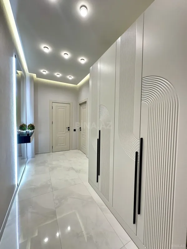 Satılır 2 otaqlı mənzil 55 m²