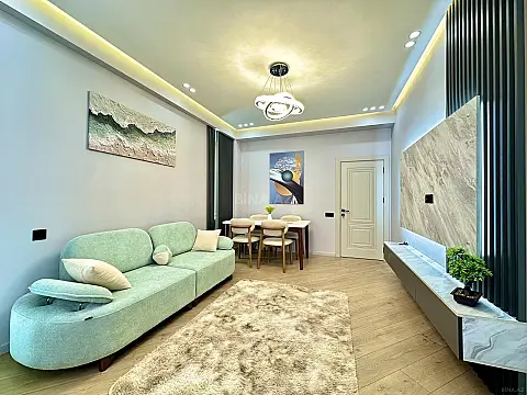 Satılır 2 otaqlı mənzil 55 m²