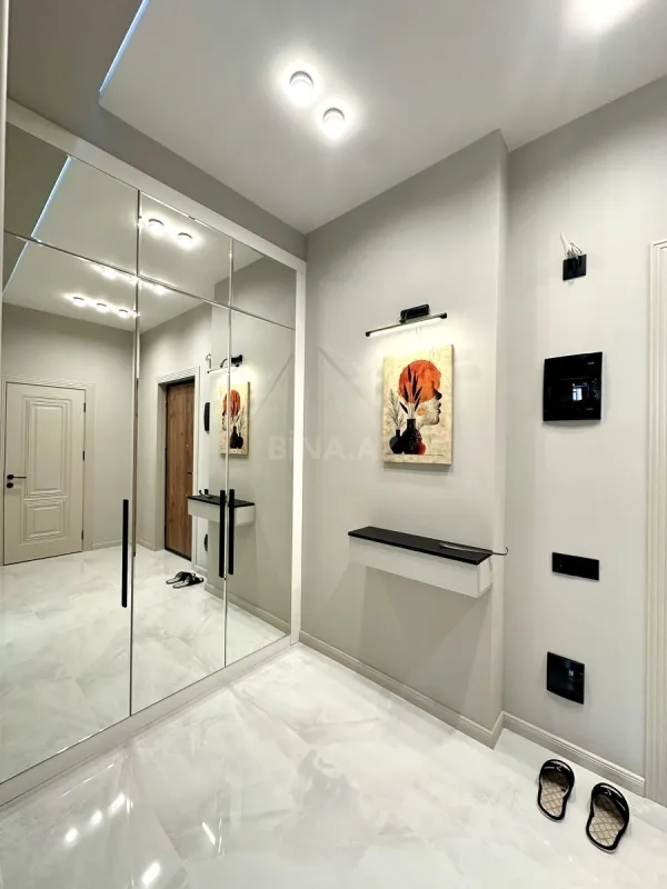 Satılır 2 otaqlı mənzil 55 m²