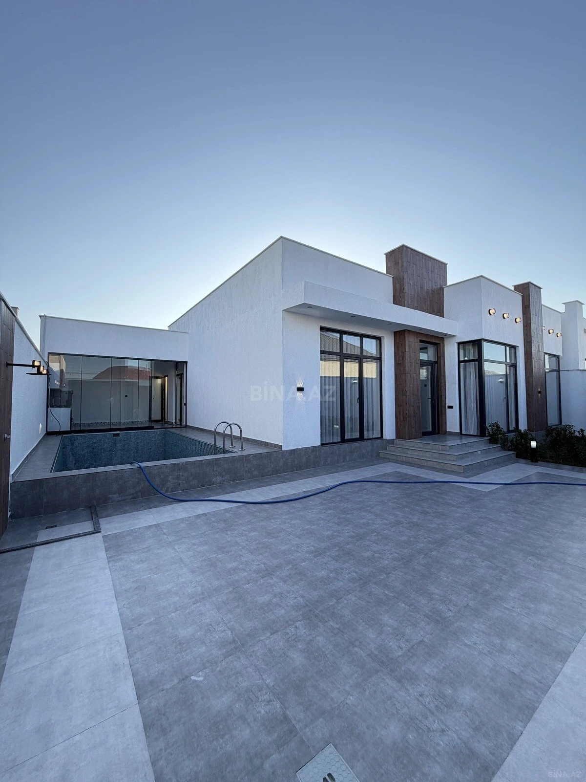 Satılır 4 otaqlı həyət evi 150 m²