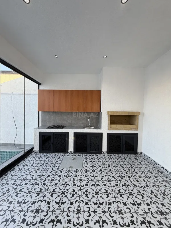 Satılır 4 otaqlı həyət evi 150 m²