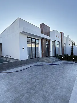 Satılır 4 otaqlı həyət evi 150 m²
