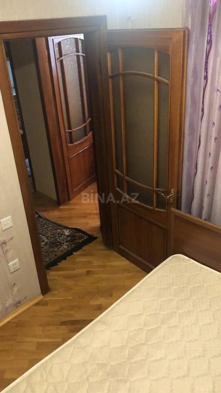 Kirayə verilir 2 otaqlı mənzil 74 m²