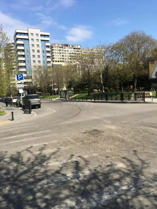 Satılır 2 otaqlı mənzil 85.3 m²