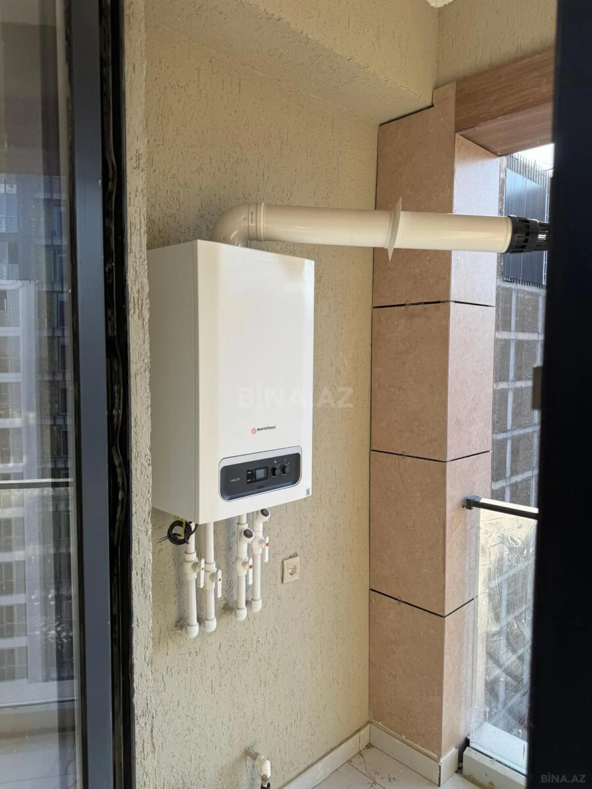 Satılır 4 otaqlı mənzil 102 m²