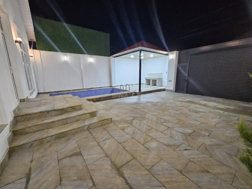 Satılır 4 otaqlı həyət evi 150 m²