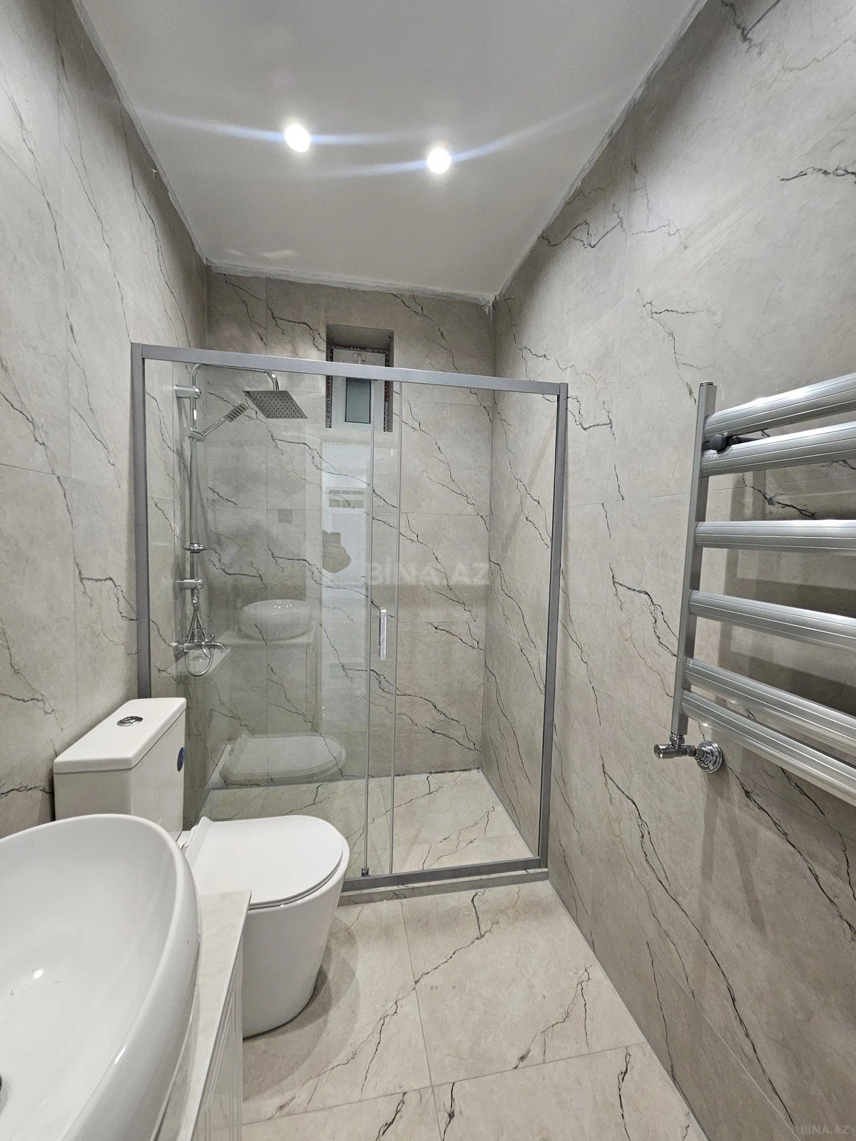 Satılır 4 otaqlı həyət evi 150 m²