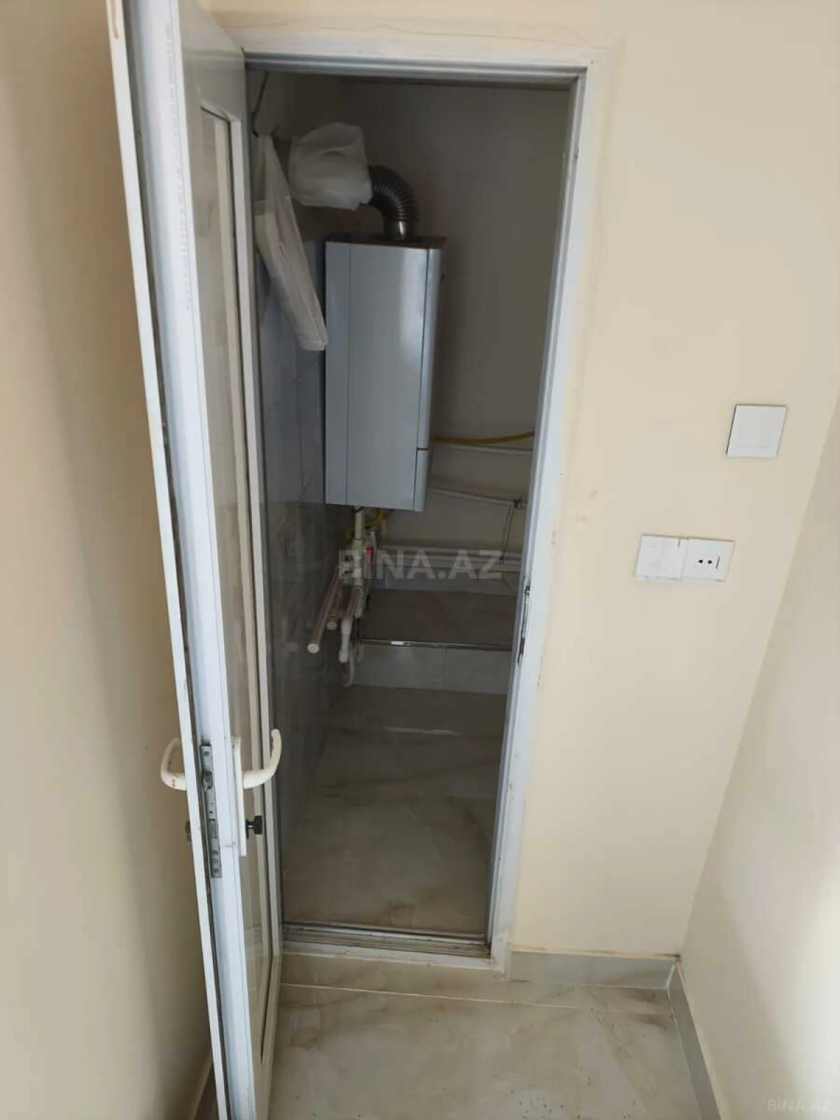 Satılır 3 otaqlı mənzil 50 m²