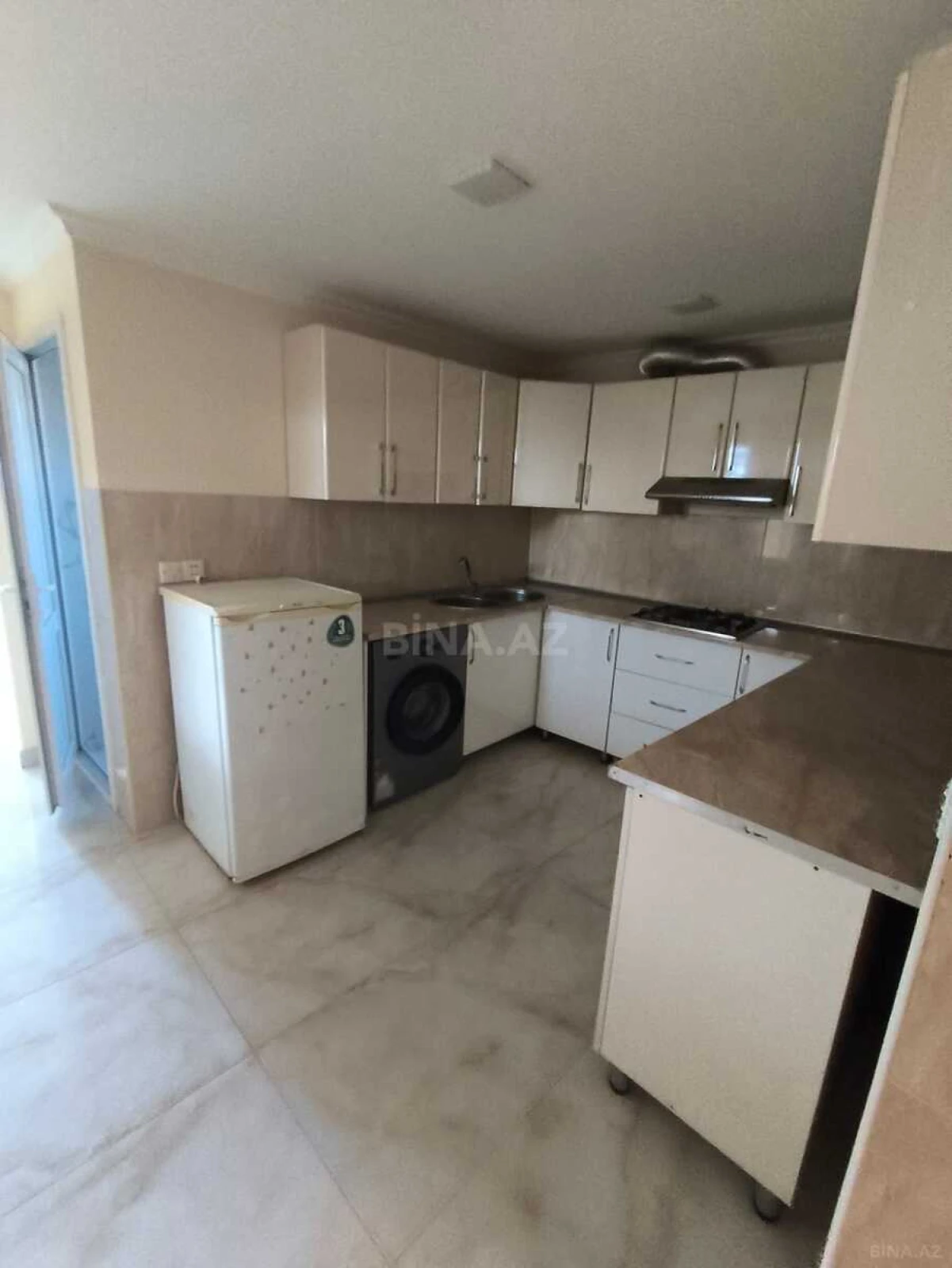 Satılır 3 otaqlı mənzil 50 m²