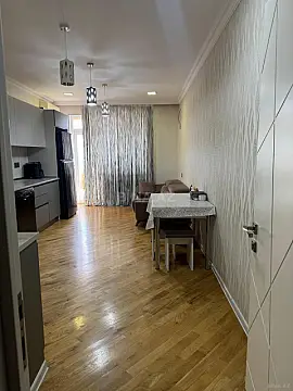 Satılır 3 otaqlı mənzil 115.2 m²