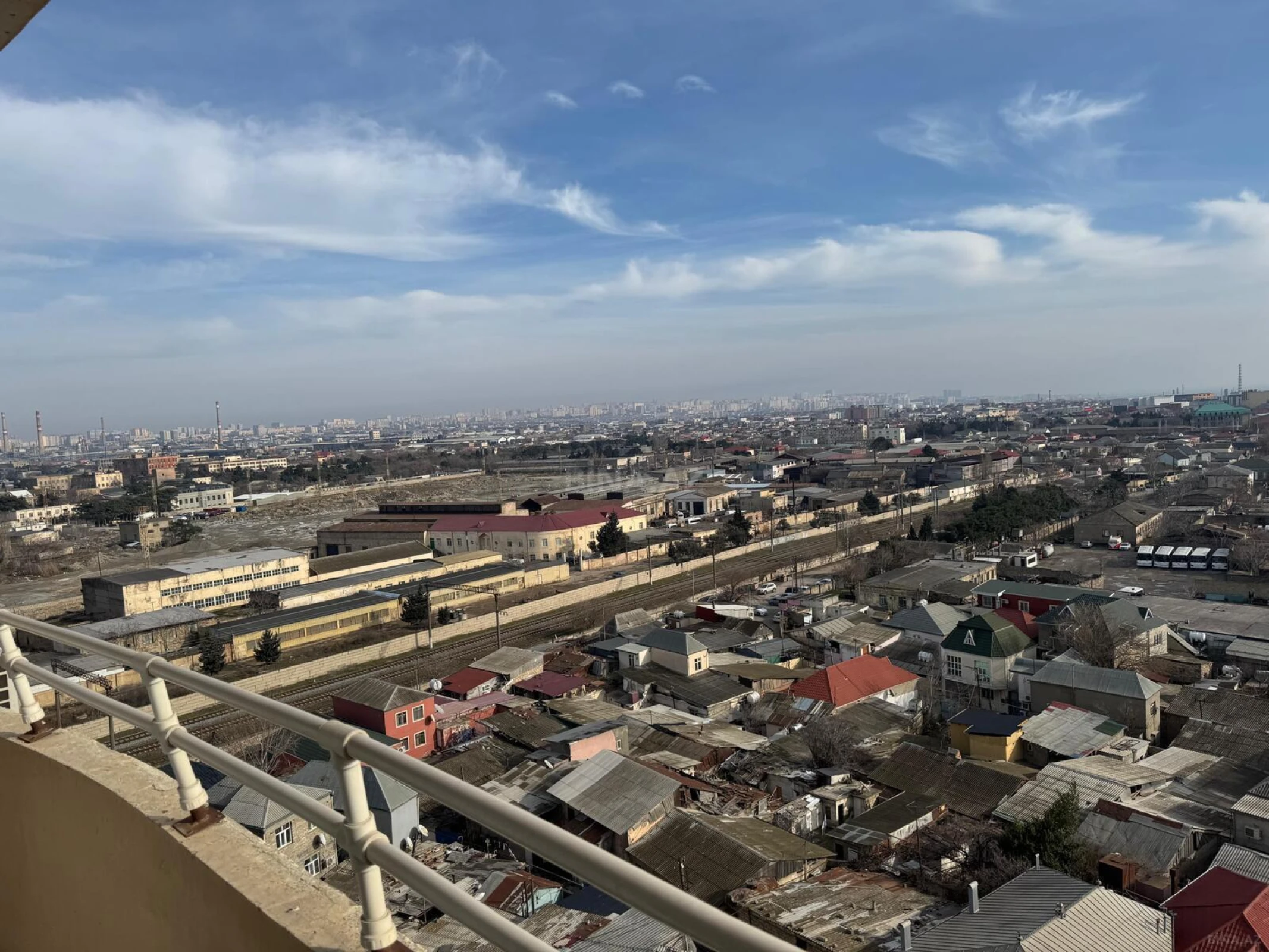 Satılır 3 otaqlı mənzil 115.2 m²