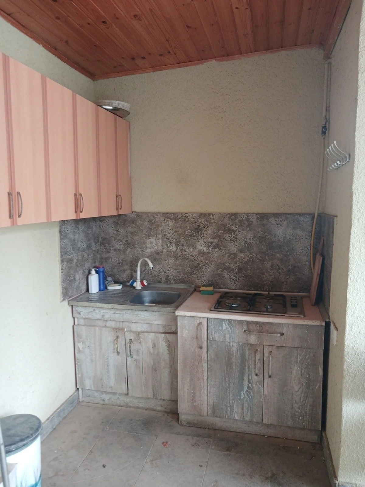 Satılır 2 otaqlı həyət evi 50 m²