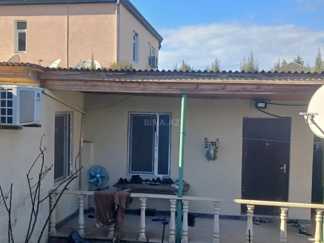 Satılır 2 otaqlı həyət evi 50 m²