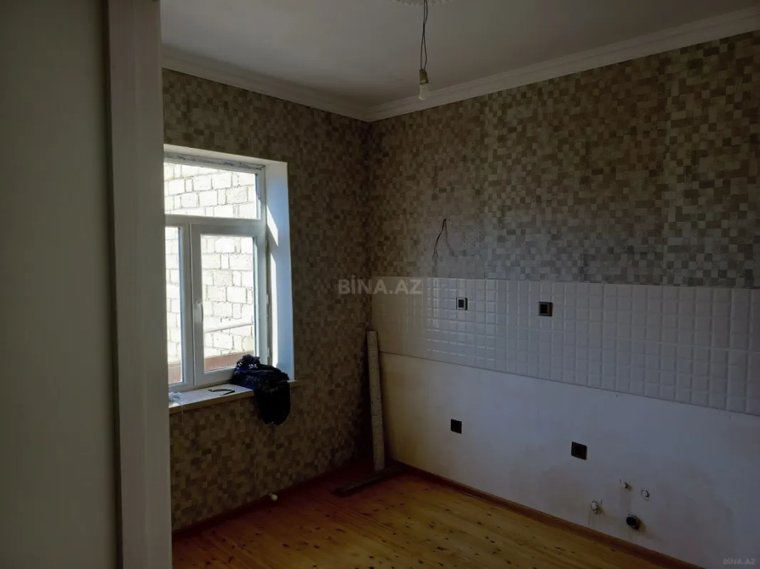 Satılır 1 otaqlı həyət evi 40 m²