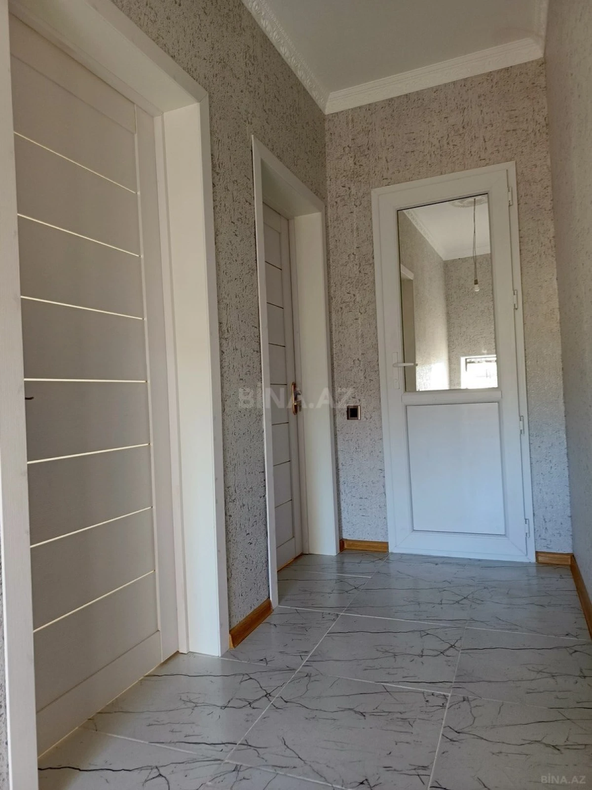 Satılır 1 otaqlı həyət evi 40 m²