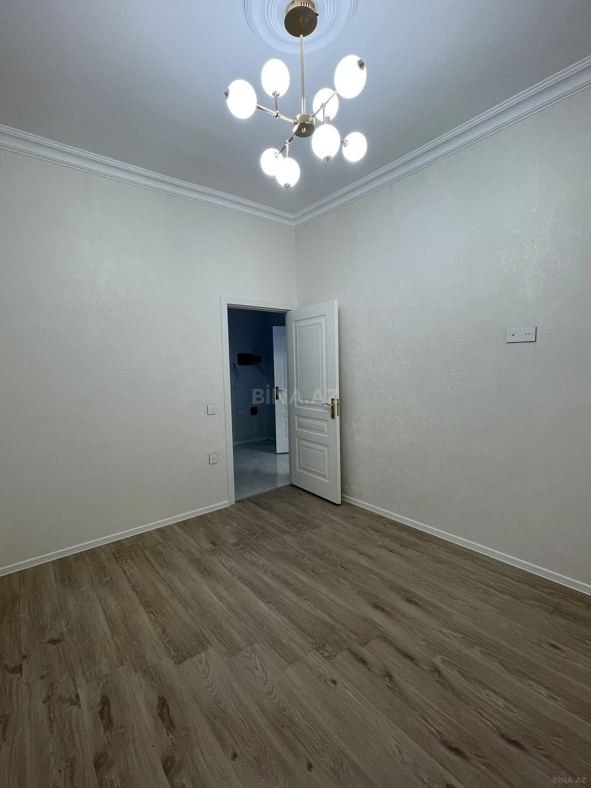 Satılır 3 otaqlı mənzil 72 m²