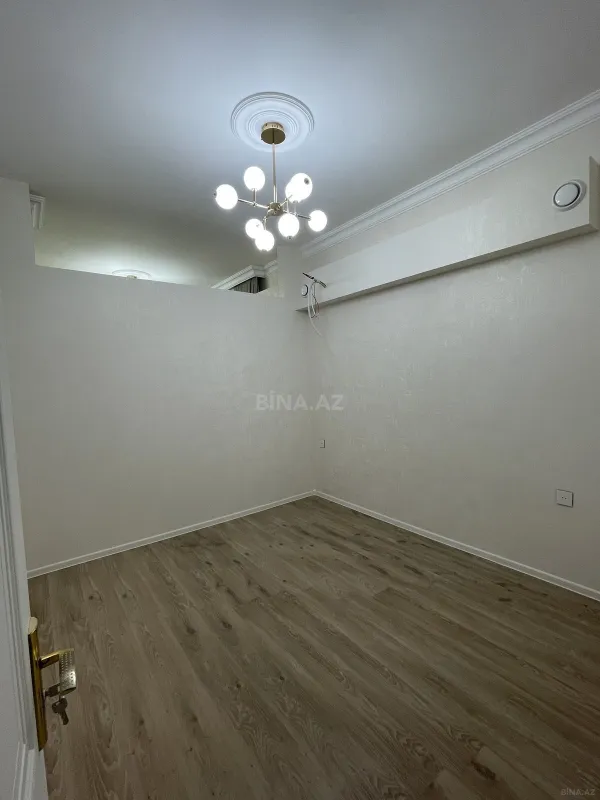 Satılır 3 otaqlı mənzil 72 m²