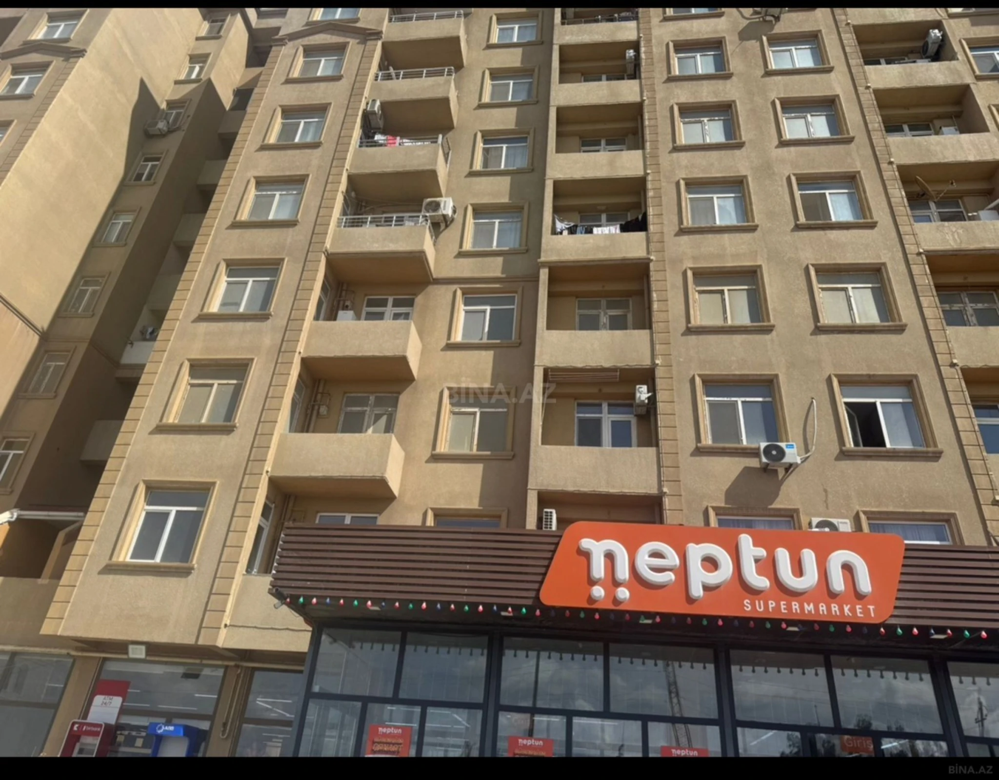 Satılır 3 otaqlı mənzil 72 m²