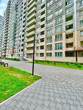 Kirayə verilir 2 otaqlı mənzil 55 m²