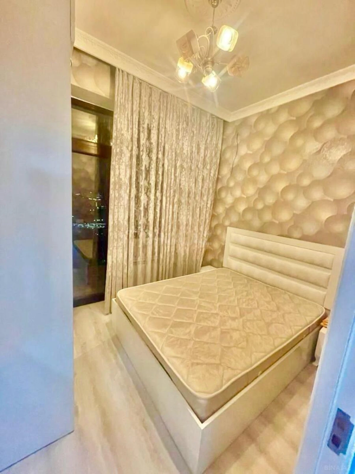 Kirayə verilir 2 otaqlı mənzil 55 m²