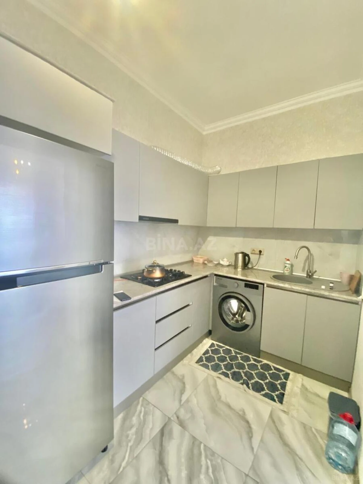 Kirayə verilir 2 otaqlı mənzil 55 m²