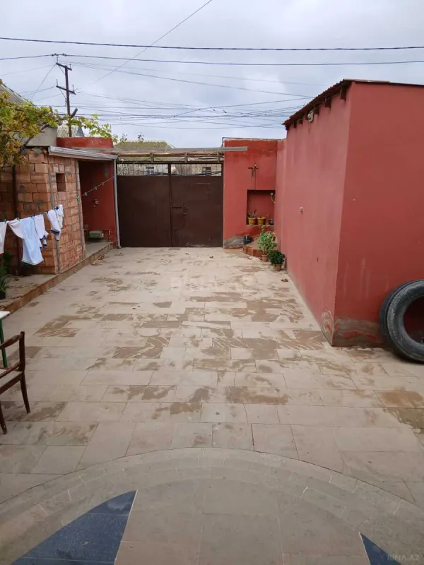 Satılır 4 otaqlı həyət evi 110 m²