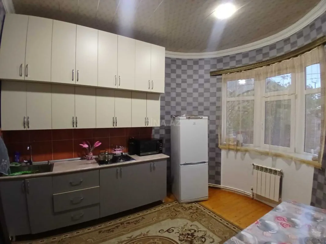 Satılır 4 otaqlı həyət evi 110 m²