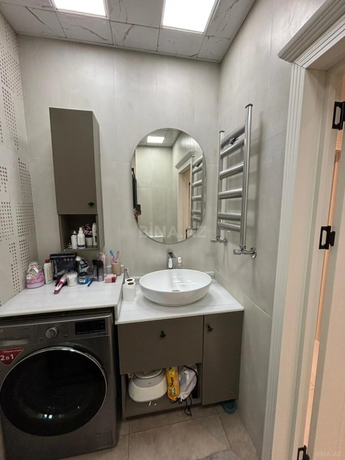 Kirayə verilir 2 otaqlı mənzil 90 m²