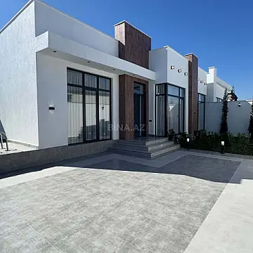 Satılır 4 otaqlı həyət evi 140 m² — Bakı, Mərdəkan 4 otaq 140.00 m²
