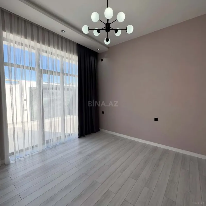 Satılır 4 otaqlı həyət evi 140 m²