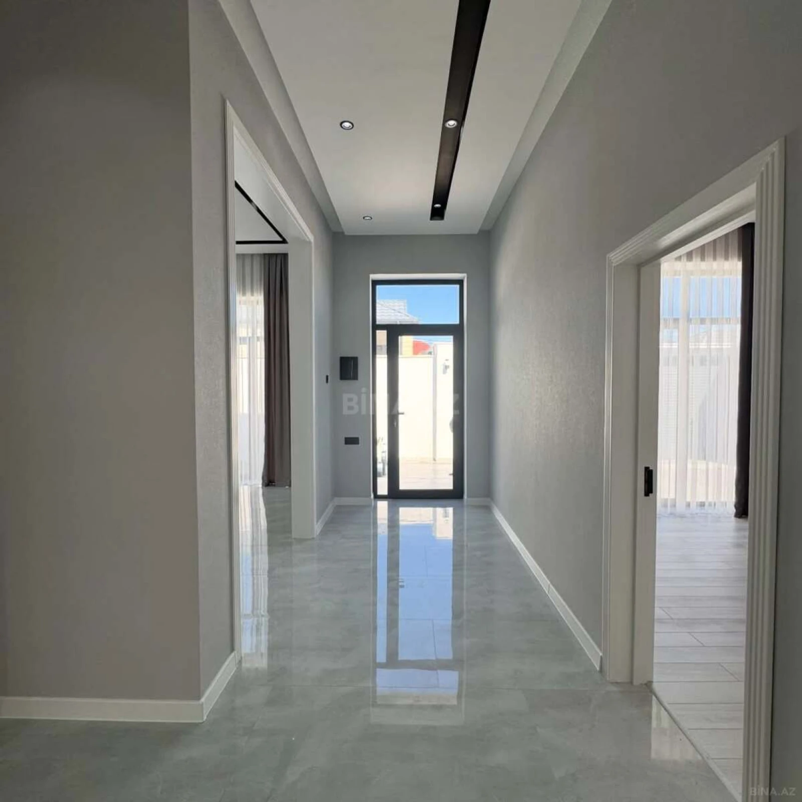 Satılır 4 otaqlı həyət evi 140 m²