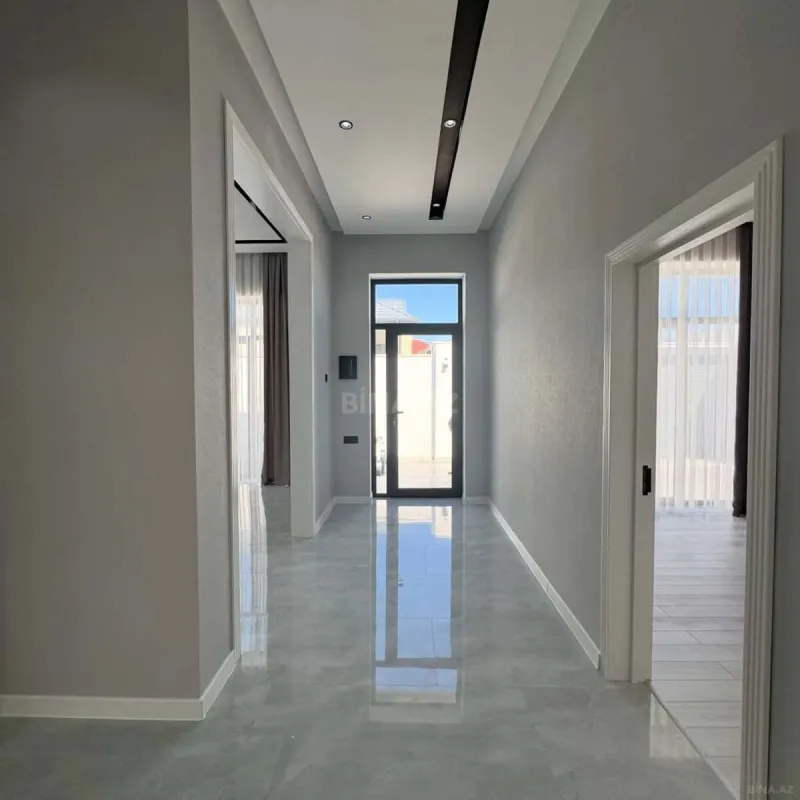 Satılır 4 otaqlı həyət evi 140 m²