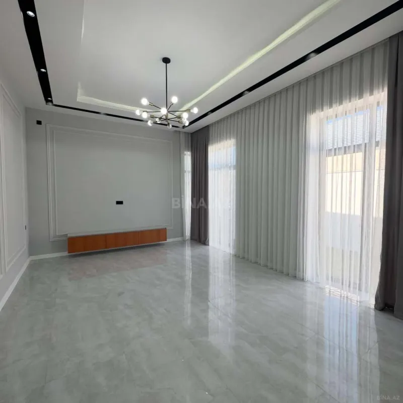 Satılır 4 otaqlı həyət evi 140 m²