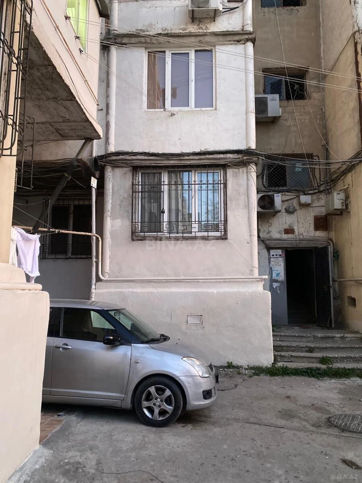 Kirayə verilir 2 otaqlı mənzil 44 m²