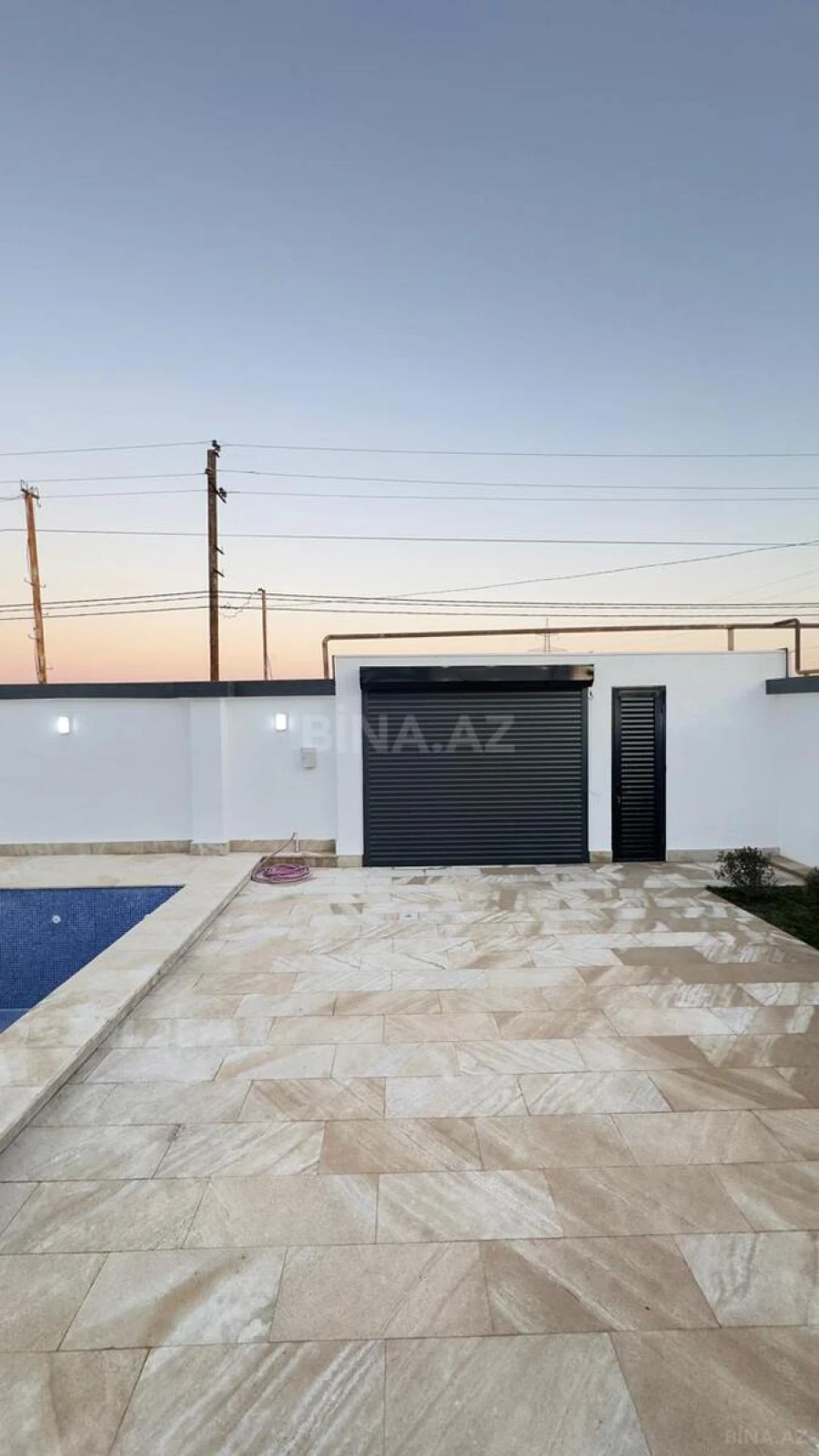 Satılır 4 otaqlı həyət evi 150 m²