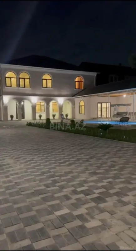 Kirayə verilir 5 otaqlı həyət evi 400 m²