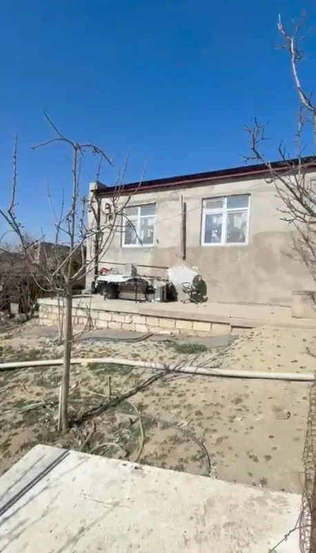 Satılır 2 otaqlı həyət evi 70 m²