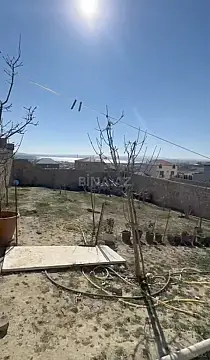 Satılır 2 otaqlı həyət evi 70 m²