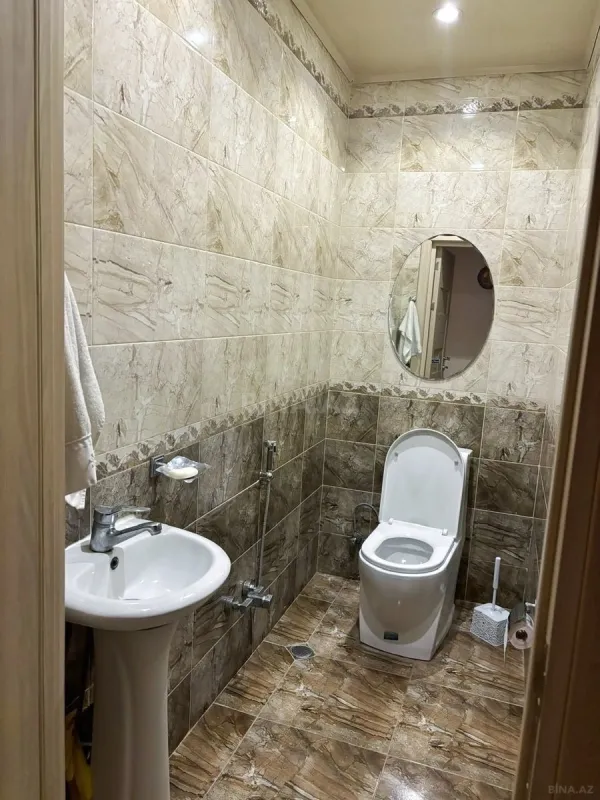 Satılır 3 otaqlı mənzil 148 m²