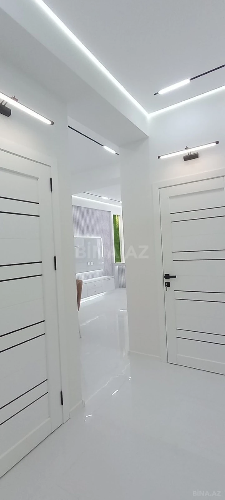 Satılır 2 otaqlı mənzil 60 m²