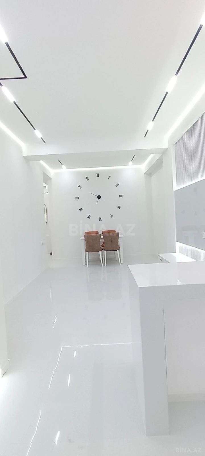 Satılır 2 otaqlı mənzil 60 m²