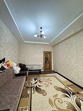 Satılır 2 otaqlı mənzil 83 m²