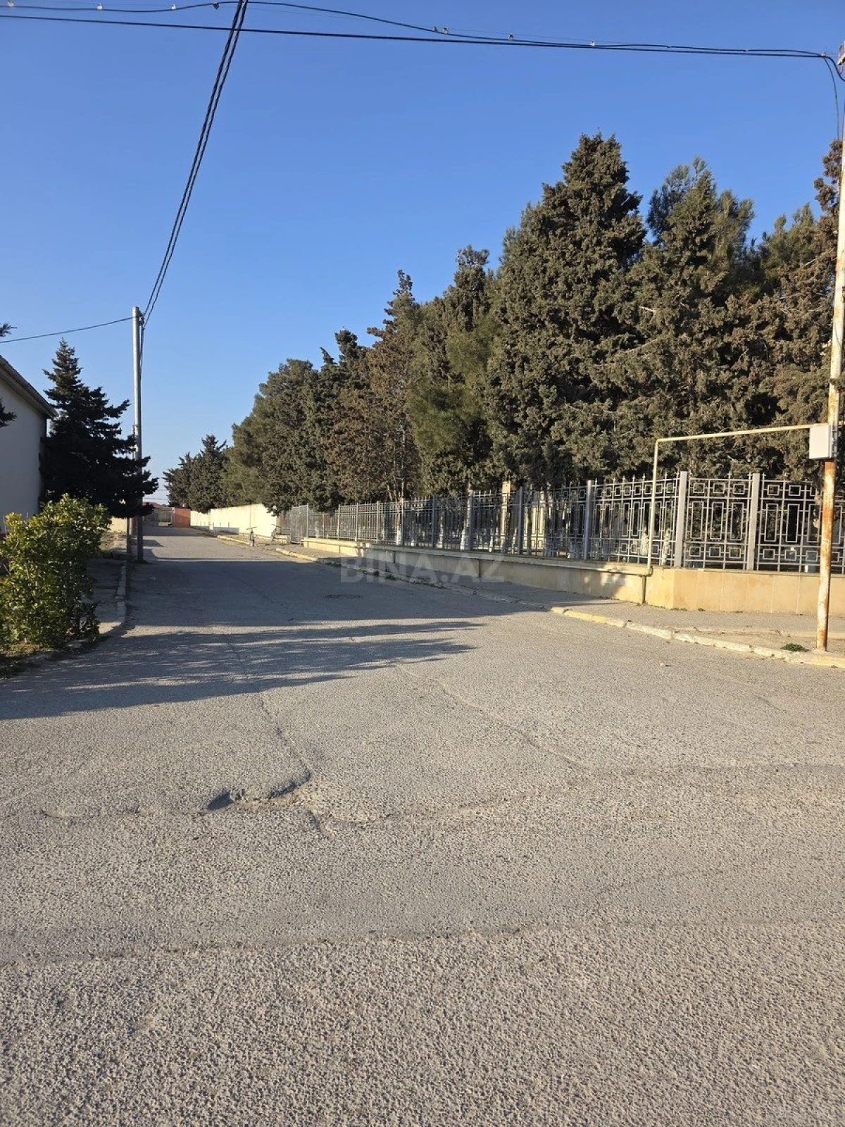 Satılır torpaq sahəsi 12 m²