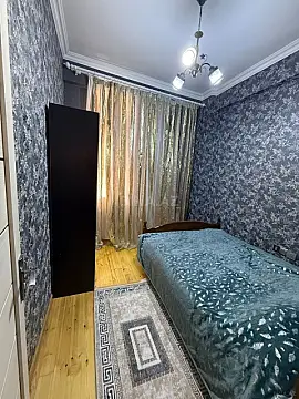 Kirayə verilir 2 otaqlı mənzil 50 m²