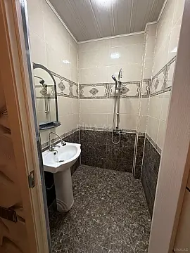 Kirayə verilir 2 otaqlı mənzil 50 m²