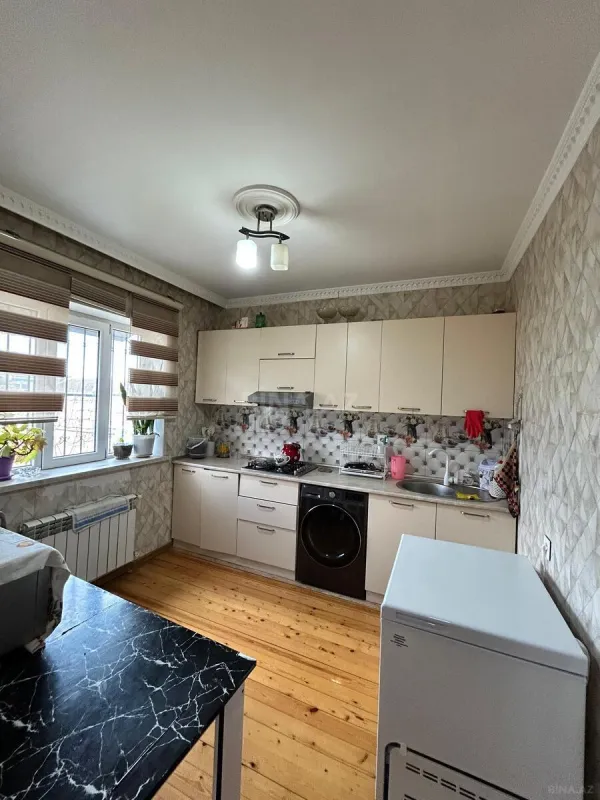 Satılır 3 otaqlı həyət evi 100 m²