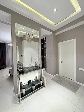 Kirayə verilir 3 otaqlı mənzil 130 m²