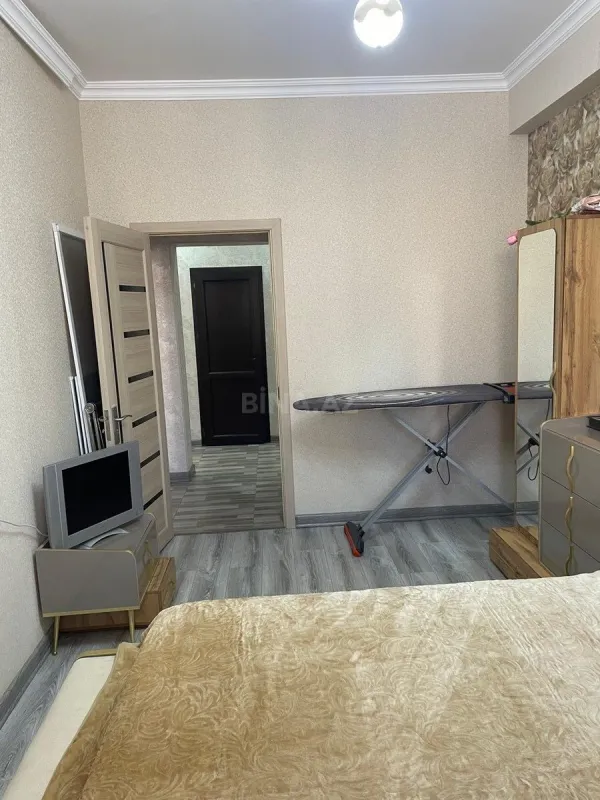 Satılır 2 otaqlı mənzil 80 m²