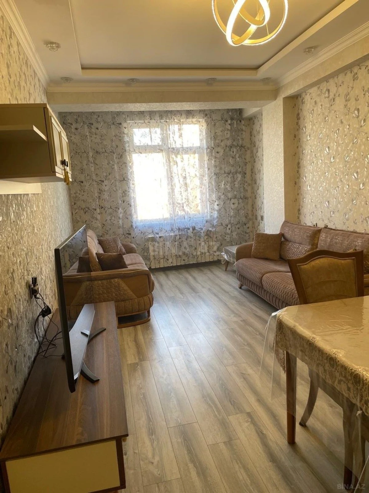Satılır 2 otaqlı mənzil 80 m²