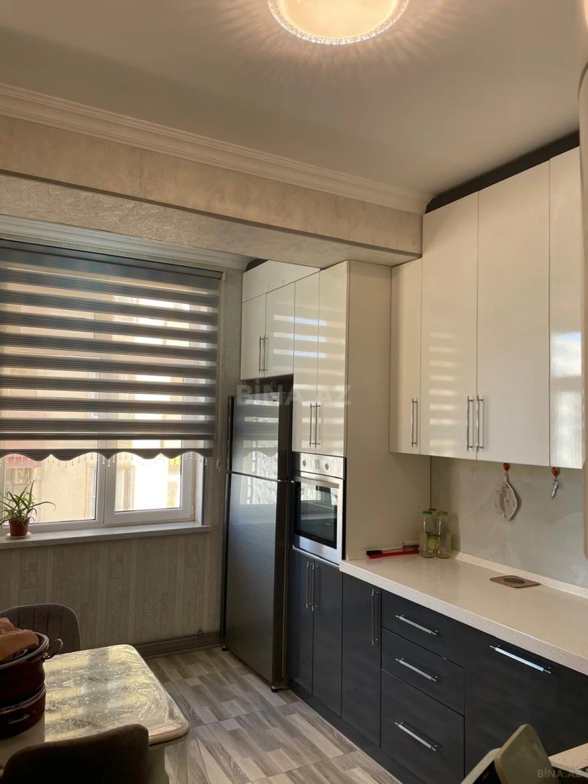 Satılır 2 otaqlı mənzil 80 m²